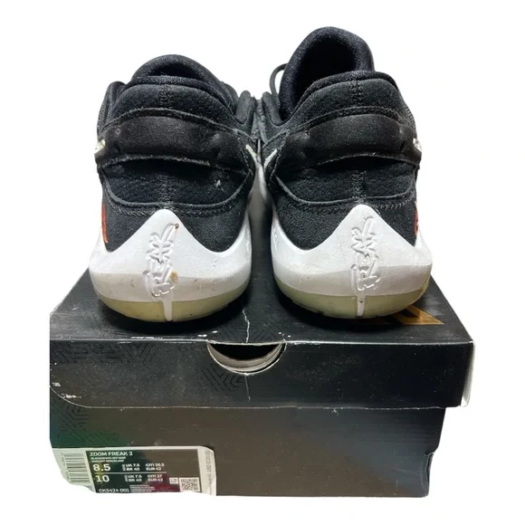 Nike Zoom Freak 2 men 8.5 & women 10